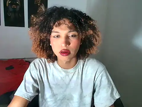 Snapshot of Elianisbigcock chatting on 26, 6, 2026 Elianisbigcock online show from 26, 6, 2026