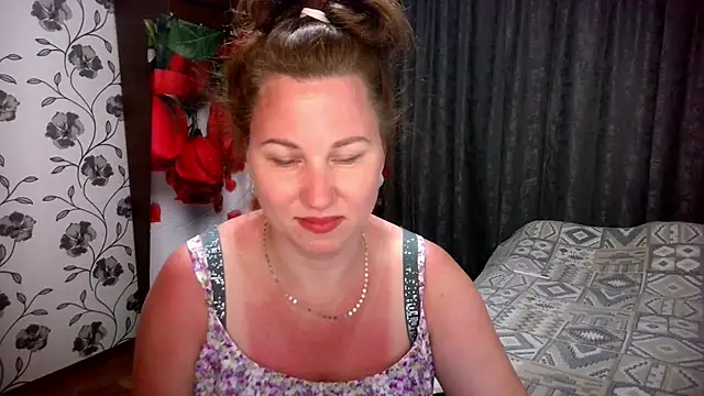 MirandaSummer2 online show from 4, 7, 2026