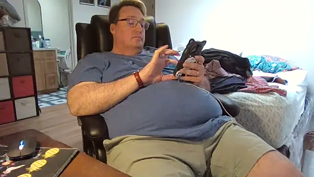 Snapshot of wrenvx chatting on 18, 6, 2026 wrenvx online show from 18, 6, 2026
