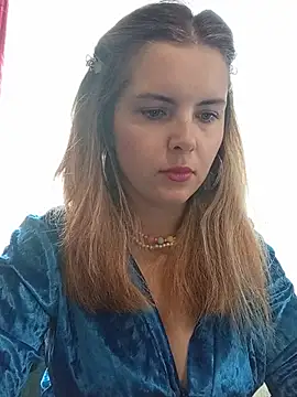 Snapshot of SunnySofii chatting on 9, 7, 2026 SunnySofii online show from 9, 7, 2026