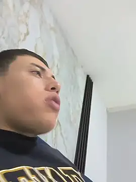 Snapshot of Thiagoo_Vega chatting on 30, 6, 2026 Thiagoo Vega online show from 30, 6, 2026