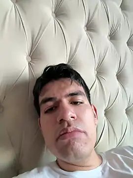 Snapshot of FernanHot69 chatting on 19, 7, 2026 FernanHot69 online show from 19, 7, 2026