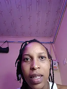 Midnightmuse619 online show from 27, 6, 2026