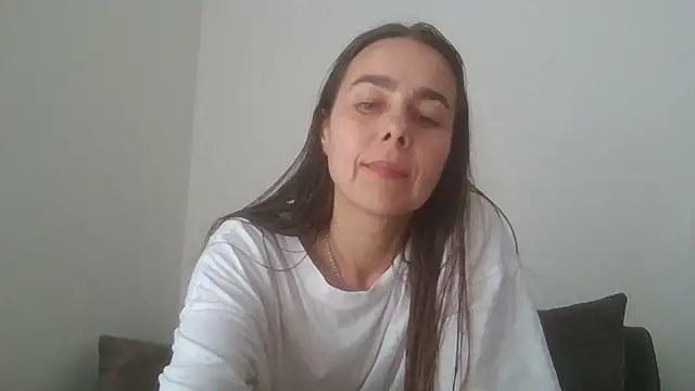 Snapshot of Vanelleda chatting on 27, 6, 2026 Vanelleda online show from 27, 6, 2026