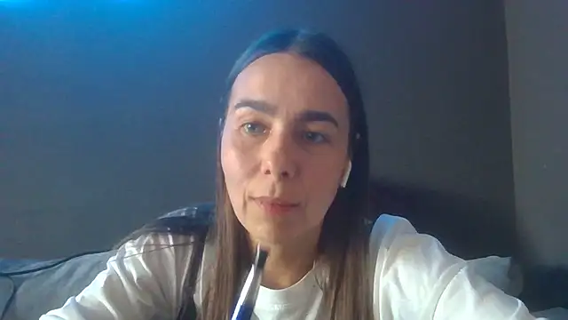 Snapshot of Vanelleda chatting on 29, 6, 2026 Vanelleda online show from 29, 6, 2026