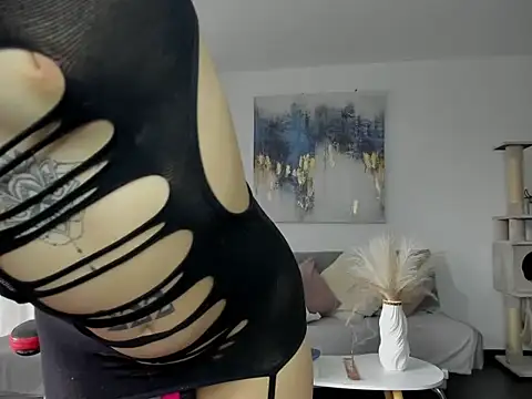 Snapshot of katy_deliz_ chatting on 23, 6, 2026 katy deliz online show from 23, 6, 2026