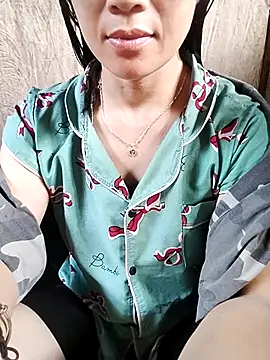 Snapshot of Myy_sexy chatting on 1, 8, 2026 Myy sexy online show from 1, 8, 2026