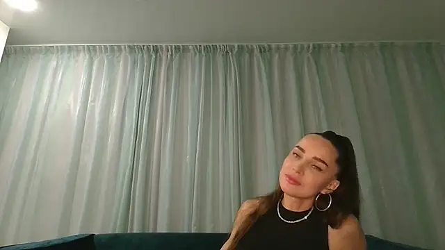 Snapshot of Zorelia chatting on 25, 6, 2026 Zorelia online show from 25, 6, 2026