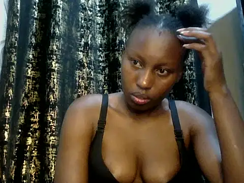 Snapshot of dark_carmel chatting on 23, 6, 2026 dark carmel online show from 23, 6, 2026
