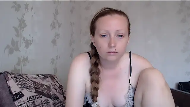 Snapshot of Foxyy_Helen chatting on 25, 6, 2026 Foxyy Helen online show from 25, 6, 2026