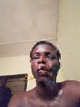 Snapshot of loLouis chatting on 24, 6, 2026 loLouis online show from 24, 6, 2026