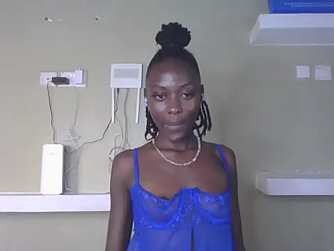 Snapshot of Elsie_1 chatting on 7, 7, 2026 Elsie 1 online show from 7, 7, 2026