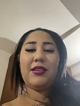 Snapshot of Valentina_Tilly chatting on 24, 6, 2026 Valentina Tilly online show from 24, 6, 2026