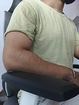 Snapshot of 8inch_hunk19 chatting on 21, 7, 2026 8inch hunk19 online show from 21, 7, 2026