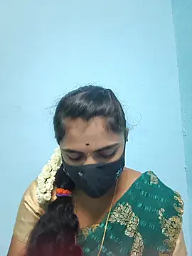 Snapshot of Megavarthinii chatting on 14, 7, 2026 Megavarthinii online show from 14, 7, 2026