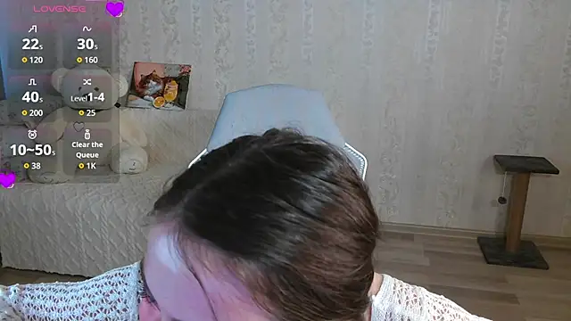 Snapshot of Lunni_03 chatting on 9, 8, 2026 Lunni 03 online show from 9, 8, 2026