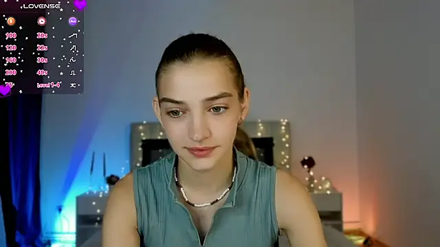 Snapshot of Pinky_piee_ chatting on 25, 7, 2026 Pinky piee online show from 25, 7, 2026