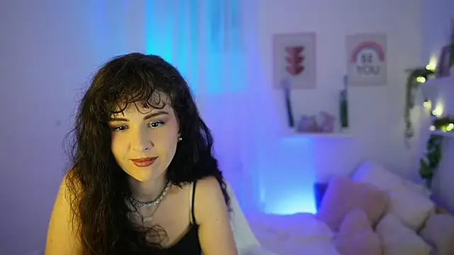 Snapshot of Daisy_Lowe chatting on 17, 7, 2026 Daisy Lowe online show from 17, 7, 2026