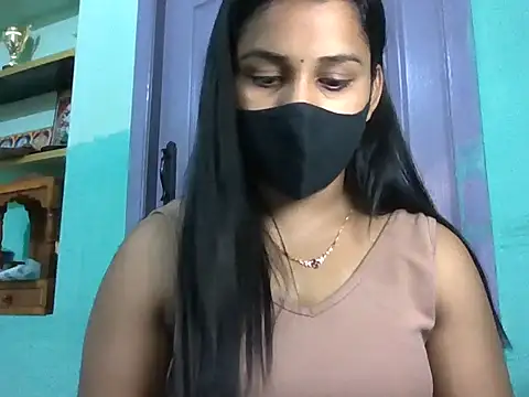Snapshot of RedWineMathupriya chatting on 10, 7, 2026 RedWineMathupriya online show from 10, 7, 2026