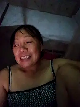 Moon squirtt online show from 26, 7, 2026