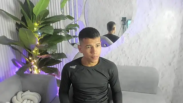Snapshot of Noah_sexhotty chatting on 12, 7, 2026 Noah sexhotty online show from 12, 7, 2026