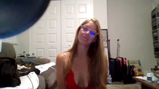 Snapshot of Luna_2698 chatting on 23, 7, 2026 Luna 2698 online show from 23, 7, 2026