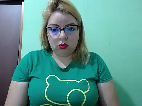 Lunay Hot online show from 6, 7, 2026