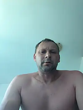 Snapshot of hubertx chatting on 26, 6, 2026 hubertx online show from 26, 6, 2026