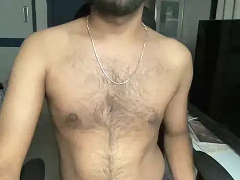 Snapshot of desihairydaddy chatting on 1, 8, 2026 desihairydaddy online show from 1, 8, 2026