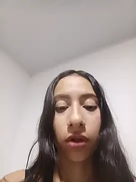 Priscillia-lov online show from 1, 7, 2026