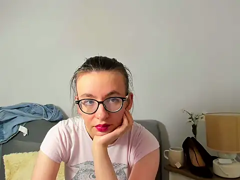 Snapshot of AnnaNatural chatting on 1, 7, 2026 AnnaNatural online show from 1, 7, 2026
