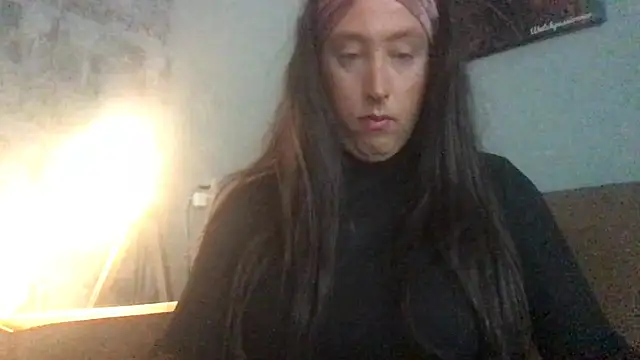 DaphneTS online show from 28, 6, 2026