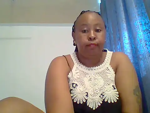 Snapshot of montanasere chatting on 9, 7, 2026 montanasere online show from 9, 7, 2026