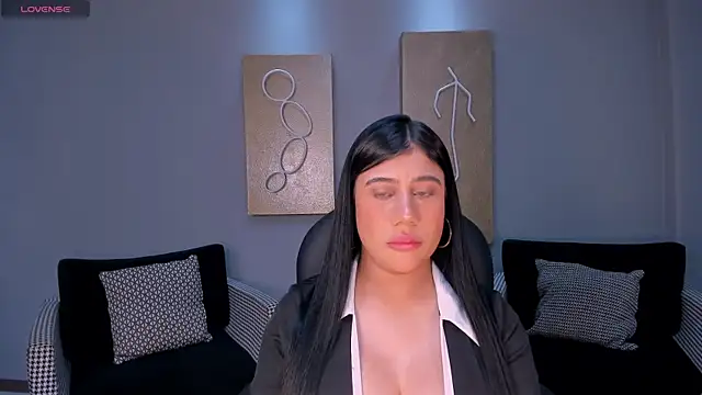 Snapshot of AshleyFerrer_ chatting on 3, 7, 2026 AshleyFerrer online show from 3, 7, 2026
