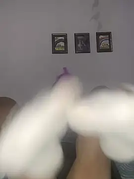 Mandy luci online show from 4, 7, 2026