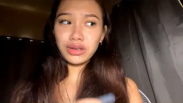 Snapshot of MaryannaGamero chatting on 7, 7, 2026 MaryannaGamero online show from 7, 7, 2026