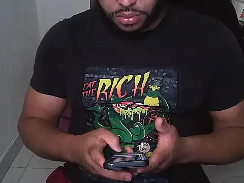 Snapshot of Bowser1010 chatting on 5, 7, 2026 Bowser1010 online show from 5, 7, 2026
