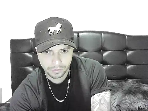 wolfgolden1 online show from 6, 7, 2026
