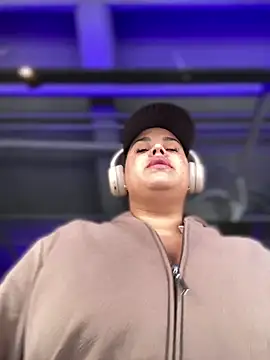 AliceStarshine online show from 16, 2, 2025