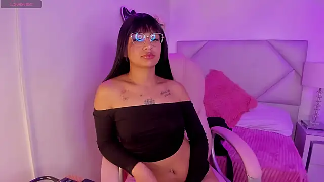 Snapshot of Zoe__Parkerr chatting on 14, 7, 2026 Zoe Parkerr online show from 14, 7, 2026