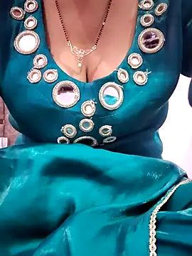 Snapshot of usha__004 chatting on 6, 7, 2026 usha 004 online show from 6, 7, 2026