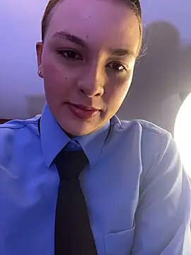 KateRousee online show from 7, 7, 2026