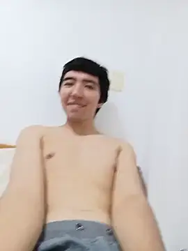 Snapshot of FelipeYang17 chatting on 14, 7, 2026 FelipeYang17 online show from 14, 7, 2026