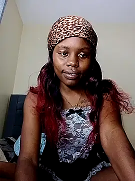 Snapshot of hippymelanin chatting on 7, 7, 2026 hippymelanin online show from 7, 7, 2026