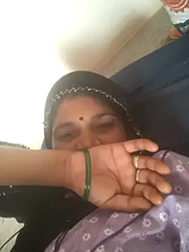 Snapshot of Madhuri56 chatting on 10, 7, 2026 Madhuri56 online show from 10, 7, 2026