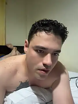 Snapshot of Valentino_ruiz chatting on 14, 7, 2026 Valentino ruiz online show from 14, 7, 2026
