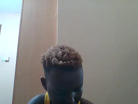 Snapshot of hotnshyy chatting on 8, 7, 2026 hotnshyy online show from 8, 7, 2026