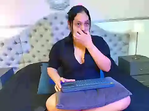 Snapshot of MariaBelenX chatting on 15, 7, 2026 MariaBelenX online show from 15, 7, 2026