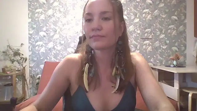 Snapshot of Alice_Fidget chatting on 11, 7, 2026 Alice Fidget online show from 11, 7, 2026