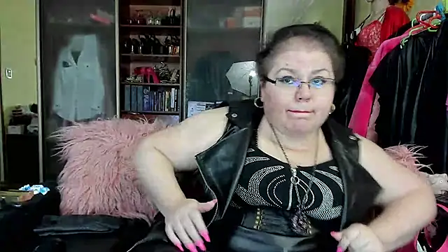 Snapshot of KaryQueen chatting on 13, 2, 2025 KaryQueen online show from 13, 2, 2025